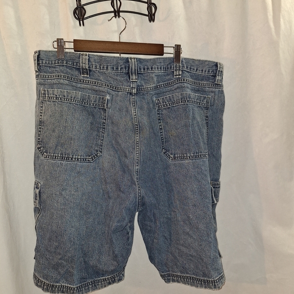 Wrangler Blue Cargo Shorts Relaxed Fit - Picture 4 of 6
